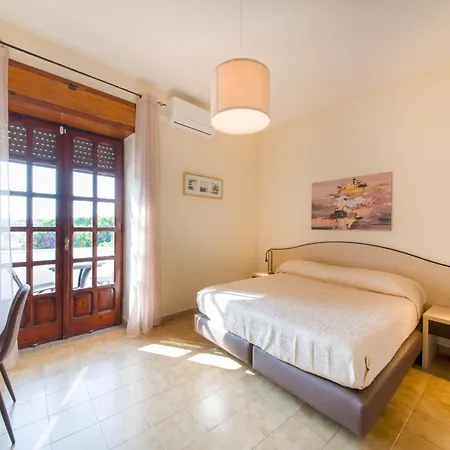 Πανσιόν Casa Di Meglio Dependance
