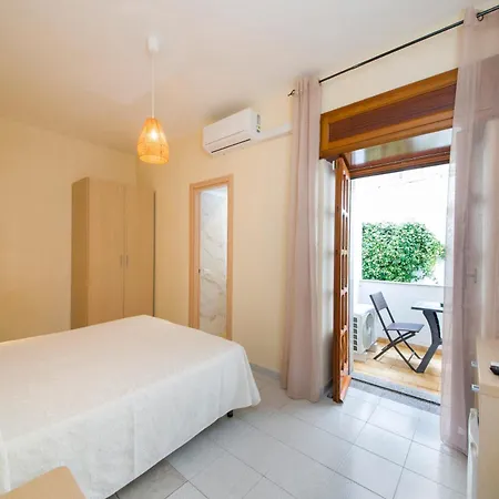 Casa Di Meglio Dependance Guest house 2*